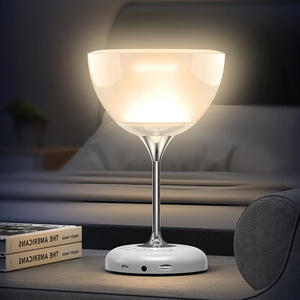 Haut-parleur Lampe de <span class=keywords><strong>Bureau</strong></span> Portable JY-35 avec Appels Mains Libres, Radio FM, Lecteur <span class=keywords><strong>Carte</strong></span> TF, Lumière LED Bleue, Bluetooth Sans Fil TWS, Étanche, 5W - Product Image 2