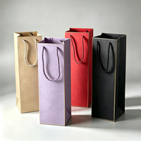 Sac cadeau personnalisé pour vin rouge, promotion, exposition et utilisation en supermarché, poignée épaule, emballage en papier kraft recyclable
