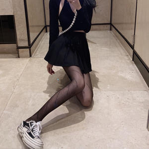 Marque noire Logo lettre impression diamant strass brillant <span class=keywords><strong>tatouage</strong></span> impression lettre mince soie collants conçus collants - Product Image 3