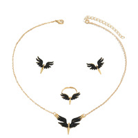 Ensemble collier et boucles d'oreilles style européen et américain OL pour femmes ailes d'ange personnalisées conception goutte d'huile longue perle de zircon doré