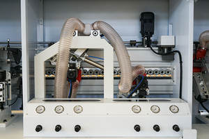 Enchapadora de Cantos Automática para PVC y Madera E-70J con Función de Encolado, 17kW de Potencia, 220V/380V, para Muebles, Madera Contrachapada y MDF - Product Image 2