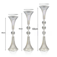 Vase transparent en acrylique, centre de table et support décoratif pour mariages