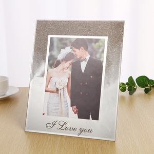 Cadre <span class=keywords><strong>photo</strong></span> universel en <span class=keywords><strong>verre</strong></span> cristal pour <span class=keywords><strong>impression</strong></span> numérique écologique, horizontal et vertical, à poser <span class=keywords><strong>sur</strong></span> table ou à accrocher au mur, tailles 5-10 pouces et A4 - Product Image 2