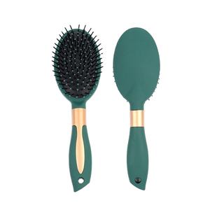 Spazzola Professionale di Lusso Personalizzata per Capelli Ricci da Salone, Verde, con Setole Massaggianti e Fori di Ventilazione, Manico in ABS - Product Image 6