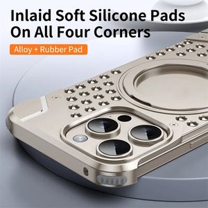 עיצוב יוקרתי במקרה טלפון אלומיניום עבור iphone pro & 15 עם ציפוי חום חסינת עשן מגנטי - Product Image 3