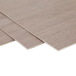 Proveedor Chino <span class=keywords><strong>de</strong></span> <span class=keywords><strong>Madera</strong></span> Contrachapada <span class=keywords><strong>de</strong></span> Álamo <span class=keywords><strong>de</strong></span> 1220x2440mm y 18mm, Ecológica, Impermeable por Ambos Lados, para Sala <span class=keywords><strong>de</strong></span> Estar - Product Image 1