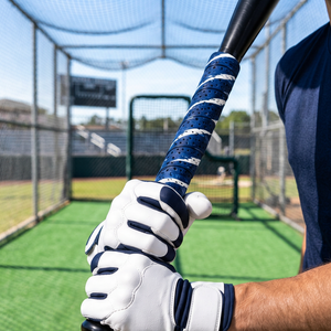 Cinta de Agarre para Bate de Béisbol TOPLINE con Patrón de Rayas Azules y Blancas de 1.5 Metros, Antideslizante, Absorbente de Sudor, Personalizable - Product Image 3