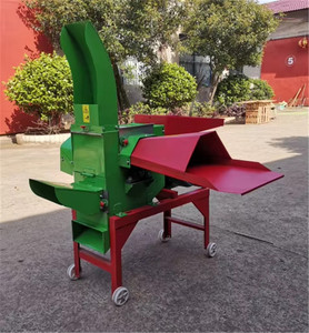 Broyeur mobile de fourrage et de paille pour usage agricole, coupe herbe humide et sèche - Product Image 1