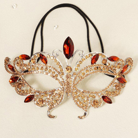 Masques de voile de gland de strass de visage complet des femmes avec des chaînes accessoires faciaux sexy pour les mariages masque de strass de boule de fête
