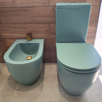 Ensemble WC bidet moderne compact, accessoires de salle de bain, cuvette sur pied, chasse d'eau Tornado, cuvette de toilette colorée pour hôtel