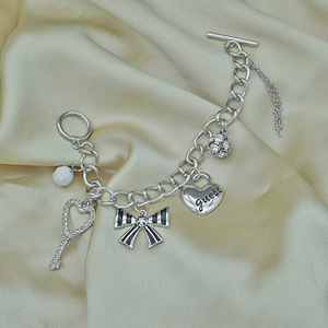 Pulsera de Cadena de Moda con Motivos de Corazón y Mariposa Inspirados en el Denim, Estilo Europeo y Americano, para Mujer - Product Image 6