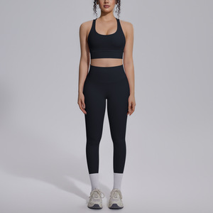 Nuovo Design Comodo Set Sportivo <span class=keywords><strong>Giallo</strong></span> per Yoga, <span class=keywords><strong>Reggiseno</strong></span> Sportivo con Spalline Incrociate, Vita Incrociata, Fitness, Hot Sale, Sensazione Bttuer, Set Yoga 2 Pezzi con <span class=keywords><strong>Reggiseno</strong></span> a Spalline Incrociate - Product Image 5