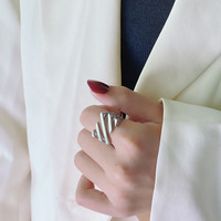 Anillos acero inoxydable por-mayor bague de bijouterie fine bague en acier inoxydable plaqué or 18 carats pour femme
