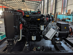 Heavy-Duty Durability 24kw 30kva 3 Phase Genarac Motor Whole House Cheap Water Cooled LC-24GF 3 Phase Generator - Product Image 3