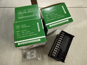Contrôleur de température RKC RS400 8MM*N6N-N Thermostat électronique 110 250V10A - Product Image 5