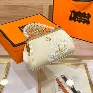 New High Quality Pu <b>Leather</b> Ladies Embroidery Messenger <b>Bag</b> Designer Handbags Luxury Shoulder Crossbody <b>Bags</b> for Women Tote <b>Bags</b> - Product Image 2