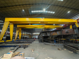 Bateau de grue à portique portable à double poutre de 60 tonnes Machine de levage de construction Portique à pneus en caoutchouc - Product Image 4