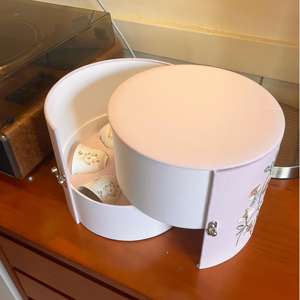 Scatola <span class=keywords><strong>Regalo</strong></span> Personalizzata a Doppia Apertura per Set da Tè alle Erbe, <span class=keywords><strong>Confezione</strong></span> in Tessuto Ricamato per Conservare Tè e Tazze - Product Image 4