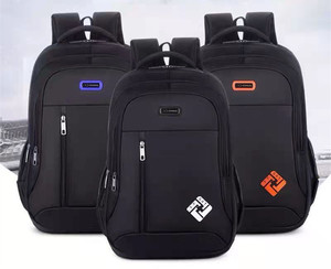 Mochila de Nailon de Gran Capacidad para Hombre, Color Sólido, con Cierre de Cremallera, Puerto USB, para Viajes de Negocios, Estudiantes y Moda Escolar - Product Image 3