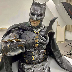 Estatua de <span class=keywords><strong>Batman</strong></span> a Tamaño Real en Resina, Personajes de Películas, Escultura de Superhéroe, Escultura de Resina, Gran Venta - Product Image 4