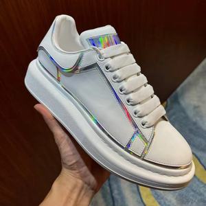 Zapatos de Marca Originales Unisex Negros con Tira Reflectante, Zapatos Casuales Versátiles de Moda que Aumentan la Estatura, Precio al por Mayor - Product Image 2