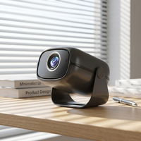 Projecteur intelligent portable avec support rotatif, système Android intégré, prise en charge Wi-Fi et Bluetooth, commande vocale IA, haut-parleurs intégrés, pour la maison et l'extérieur