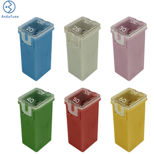 ฟิวส์แบบตลับ AD626 32V DC Jcase ทรงสี่เหลี่ยมมาตรฐาน โปรไฟล์สูง วัสดุทองแดง สำหรับป้องกันสายไฟในรถกระบะ รถยนต์ SUV - Product Image 1