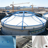 Abri anti-odeur pour réservoir d'égouts, sur mesure en usine, avec membrane tendue en PVDF résistante à la corrosion et cadre galvanisé recouvert de PVC