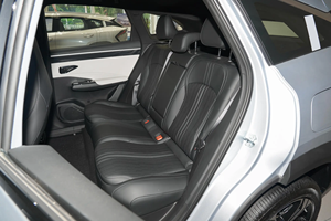 Voitures d'<span class=keywords><strong>occasion</strong></span> Galaxy L7 2024 1.5T DHT 115 km PLUS Édition Longteng SUV Hybride Rechargeable Batterie Lithium Fer Phosphate 30 kWh - Product Image 6
