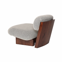 Fauteuil d'appoint moderne de style design avec cadre en bois massif et revêtement en tissu Teddy pour salons, chambres et balcons