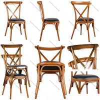 Chaise en métal Hangmei HM-36 moderne à dossier croisé, finition grain de bois, avec coussin haute densité pour usage hôtelier (vente en gros)