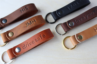 Porte-clés en cuir personnalisé, Cadeaux pour elle, Cadeau pour homme, Cadeaux unisexes, Cadeau pour papa - Impression personnalisable de polices et de logo