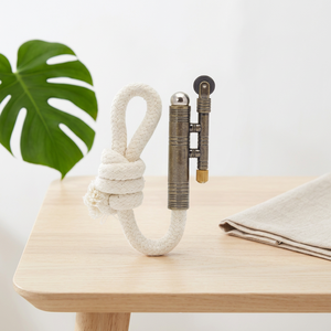 Encendedor de pedernal portátil para exteriores, resistente al viento, estilo serpiente cascabel, con cordón de encendido, para supervivencia en la naturaleza y iniciadores de fuego para excursionistas - Product Image 3