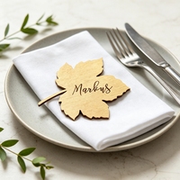 Tarjetas de Lugar de Boda Rústicas Personalizadas DIY, Etiquetas de Madera con Hoja de Arce Grabadas con Láser para Mesa de Fiesta de Otoño