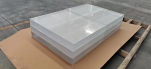 توفر الشركة المصنعة قهوة أكريليك شفافة على شكل حرف T ، على شكل حرف I متقاطعة الشكل ، طبق كبير ، تي سميك - Product Image 6