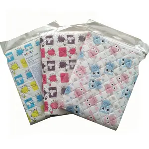 Baby Peva + Spons + Peva Draagbare Veranderende Pads Mat Waterdicht Baby Bedplassen Pads Baby Zitkussen