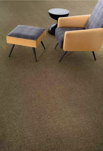 Экологичные современные модульные квадратные ковровые плитки из полипропилена с петлевым ворсом и высоким ворсом для офисов и коммерческих помещений - Product Image 3