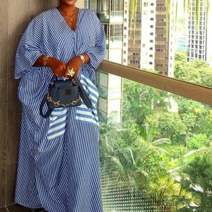 Nuevos Vestidos Casuales Sencillos a Rayas con Cuello en V Profundo y Bolsillos Grandes para Mujer Africana de Talla Grande - Product Image 3