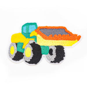 Parche bordado de camión de coche de ingeniería <span class=keywords><strong>y</strong></span> <span class=keywords><strong>carreras</strong></span> para niños nuevos con cuentas para decoración parches bordados de hierro para coche - Product Image 4