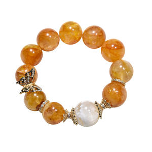 สร้อยข้อมือรักษาสีสำหรับผู้หญิงลายดอกไม้เหงือกสีเหลืองหินธรรมชาติผีเสื้อเกล็ดหิมะ - Product Image 5