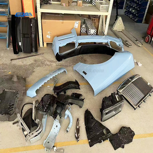 Parachoques trasero izquierdo negro de plástico PP usado estándar para SUV Rolls Royce Cullinan 2018-2023 OE 51127478203 - Product Image 5