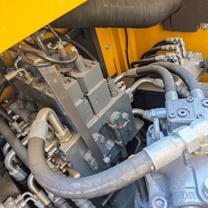 Excavadora de cadenas XE205GA de 21.8 toneladas, equipo de construcción de alta calidad, bajo consumo de combustible, certificación CE EPA Euro 5, en venta. - Product Image 4