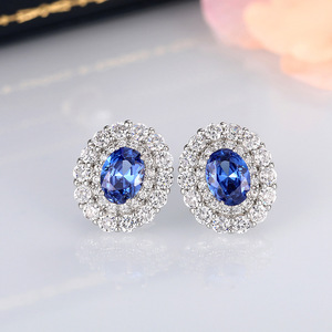 Orecchini a Perno Ovali Vintage per Donne, Gioielli per Orecchie Classici ed Eleganti alla Moda - Product Image 3