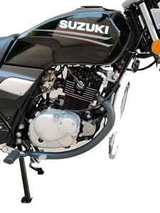 Moto <span class=keywords><strong>Yamaha</strong></span> YBR <span class=keywords><strong>125</strong></span> 125cc à moteur monocylindre refroidi par air, EFI, fiabilité garantie, finition noir brillant, entièrement en acier inoxydable - Product Image 2