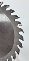 Fraise à découper CNC de qualité industrielle, soudée haute fréquence, 104 mm x 3,2 mm x 2,2 mm x 22 mm, finition nitridée 30T, OEM