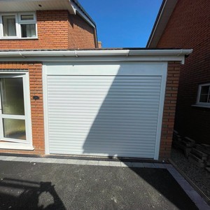 <span class=keywords><strong>Porte</strong></span> <span class=keywords><strong>de</strong></span> <span class=keywords><strong>garage</strong></span> à enroulement en aluminium blanc personnalisée pour résidence, électrique, automatique, isolée, sécurisée, résistante aux intempéries - Product Image 4