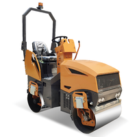 Compacteur vibrant double de 2 tonnes avec moteur Honda, haute efficacité, puissance de 13,3 kW, pompe hydraulique double de 30 kN pour travaux de terrassement