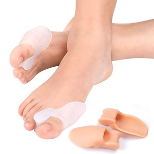 Semelles intérieures confortables en silicone SEBS unisexes avec séparateur d'orteils à trou unique Protecteur de valgus d'orteil et orthèse de soutien de la voûte plantaire - Product Image 2