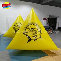 Bouées triangulaires gonflables personnalisées imperméables, couleur personnalisée, bouée gonflable publicitaire pour événements et activités