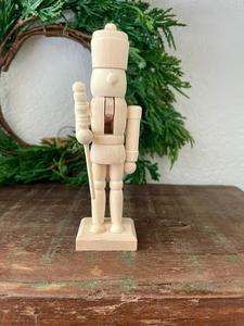 Estatua de pintura artesanal, decoración de Cascanueces de madera, el mejor regalo creativo, Cascanueces de madera, Rey títere DIY creativo para decoración de escritorio - Product Image 5